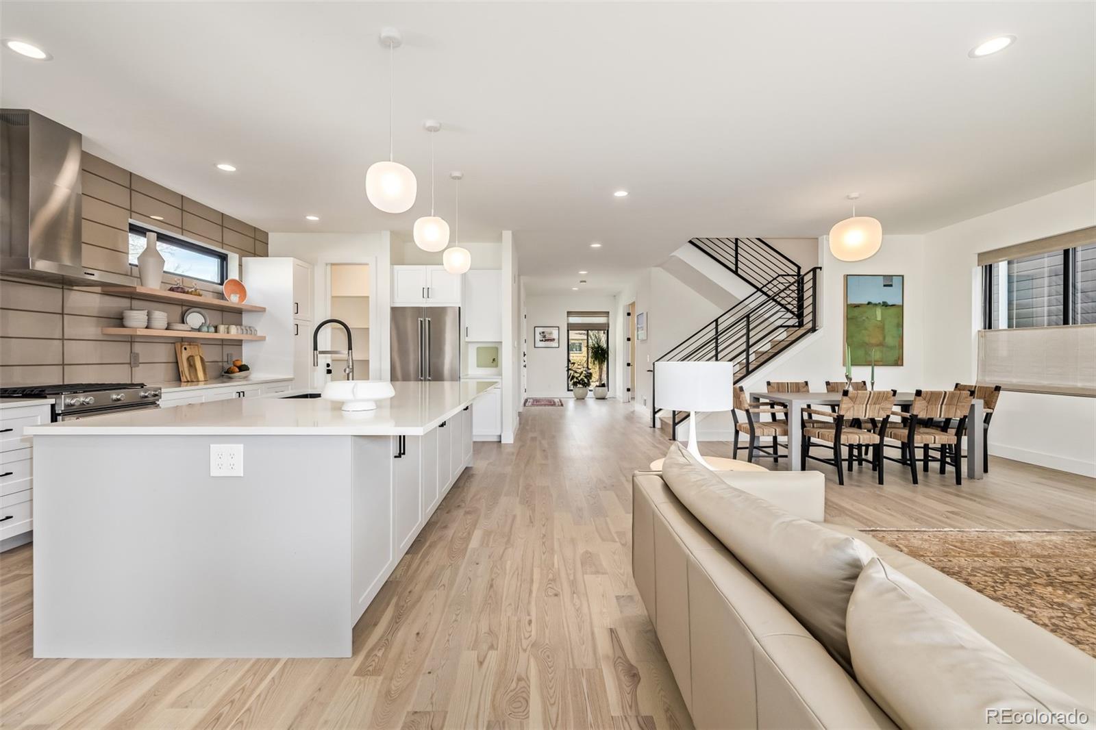 MLS Image #15 for 2955 n fillmore street,denver, Colorado