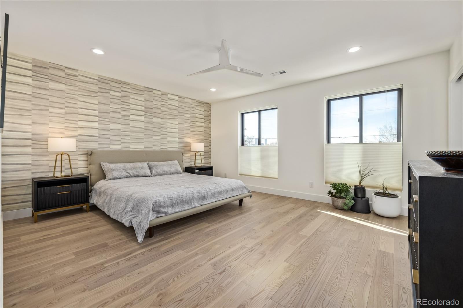 MLS Image #17 for 2955 n fillmore street,denver, Colorado