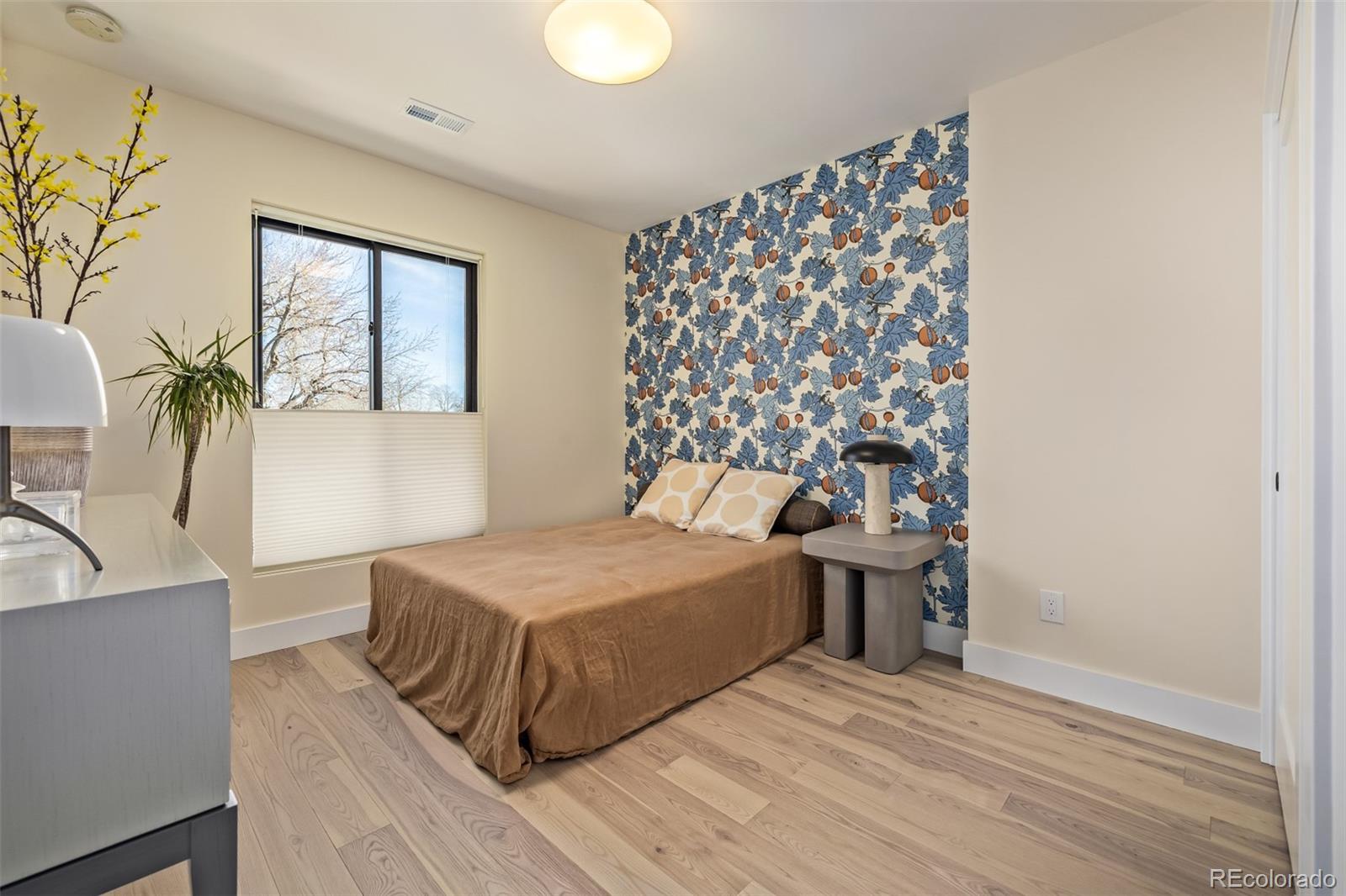 MLS Image #27 for 2955 n fillmore street,denver, Colorado