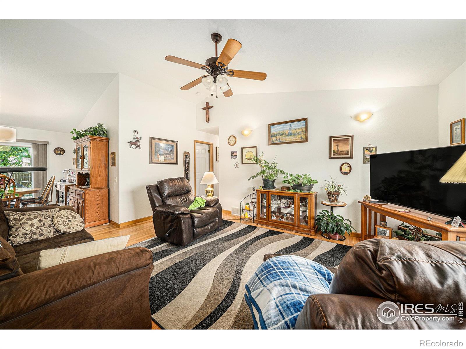 MLS Image #3 for 3182  50th avenue,greeley, Colorado
