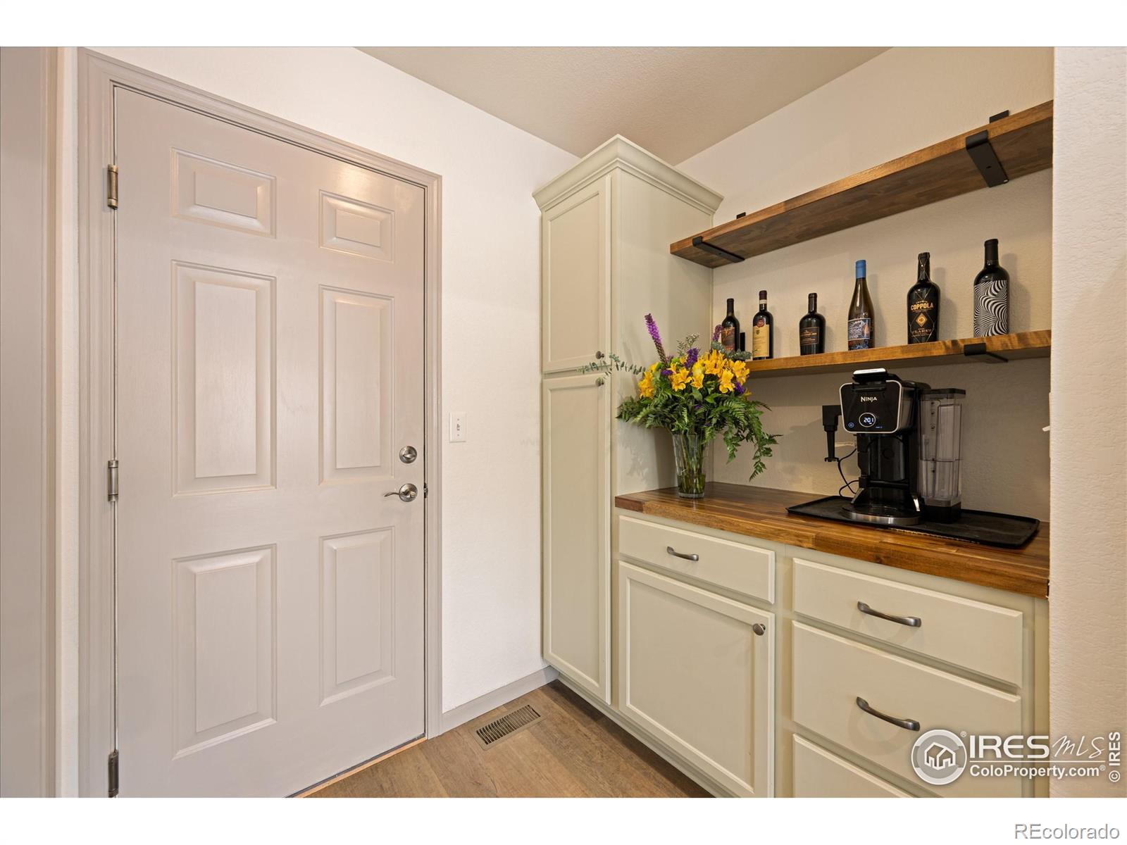 MLS Image #10 for 1195 w 50th street,loveland, Colorado