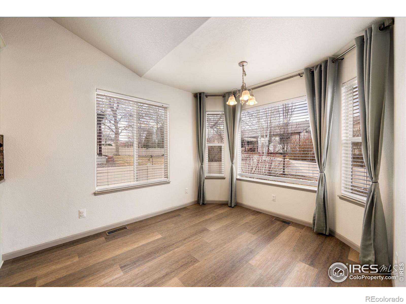 MLS Image #11 for 1195 w 50th street,loveland, Colorado