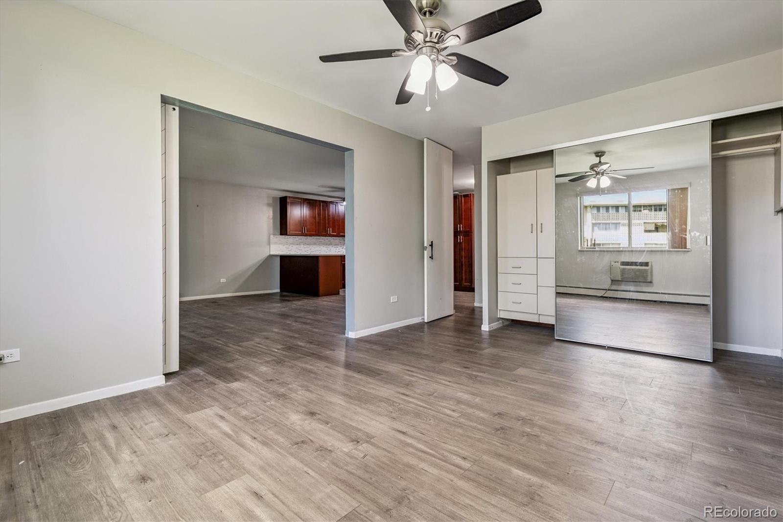 MLS Image #12 for 595 s alton way 7b,denver, Colorado