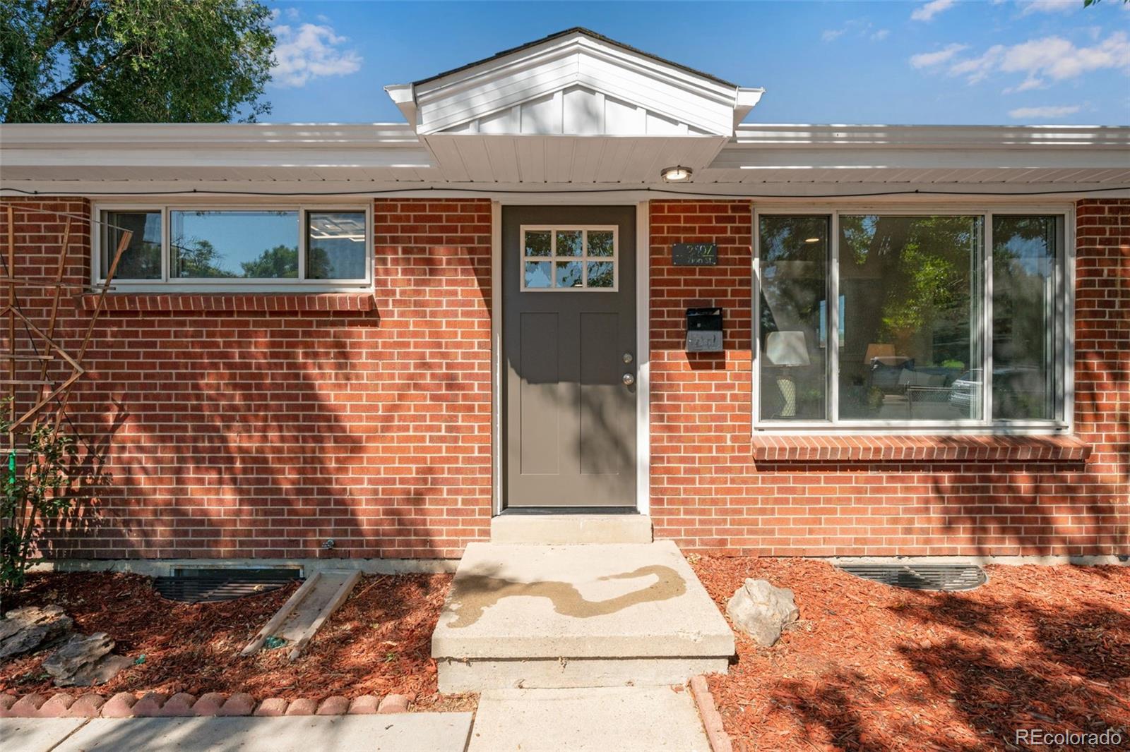 MLS Image #2 for 2507 n zion street,aurora, Colorado