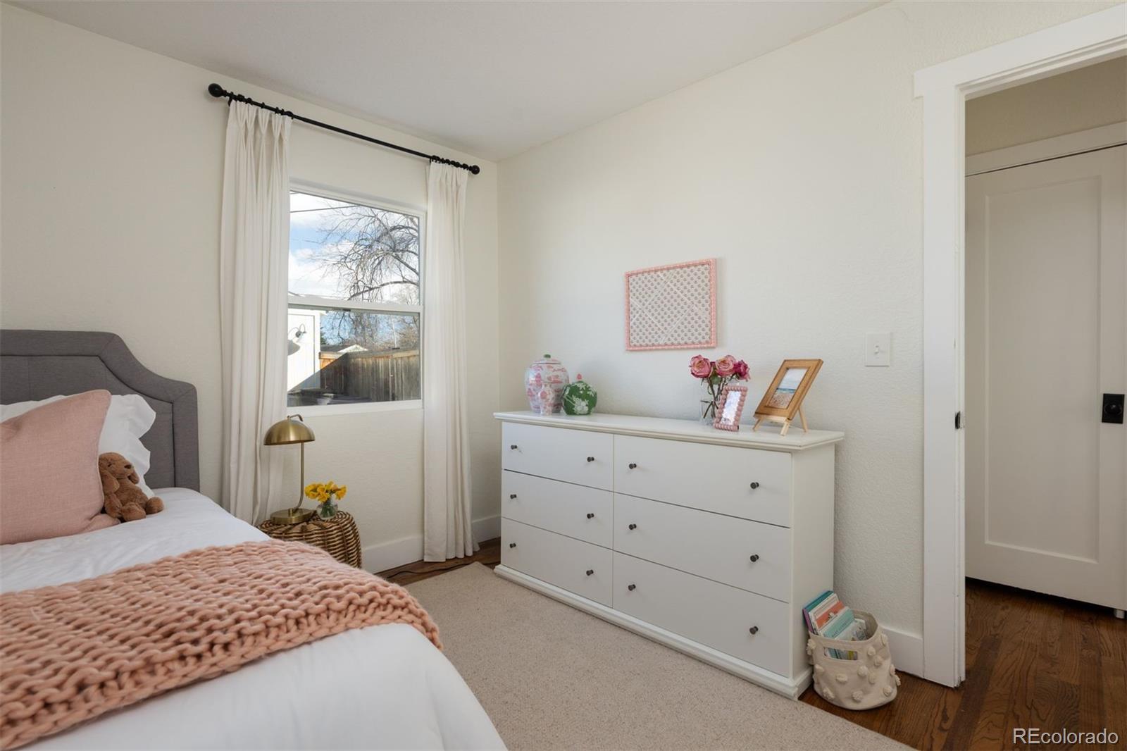 MLS Image #17 for 3310 s elm street,denver, Colorado