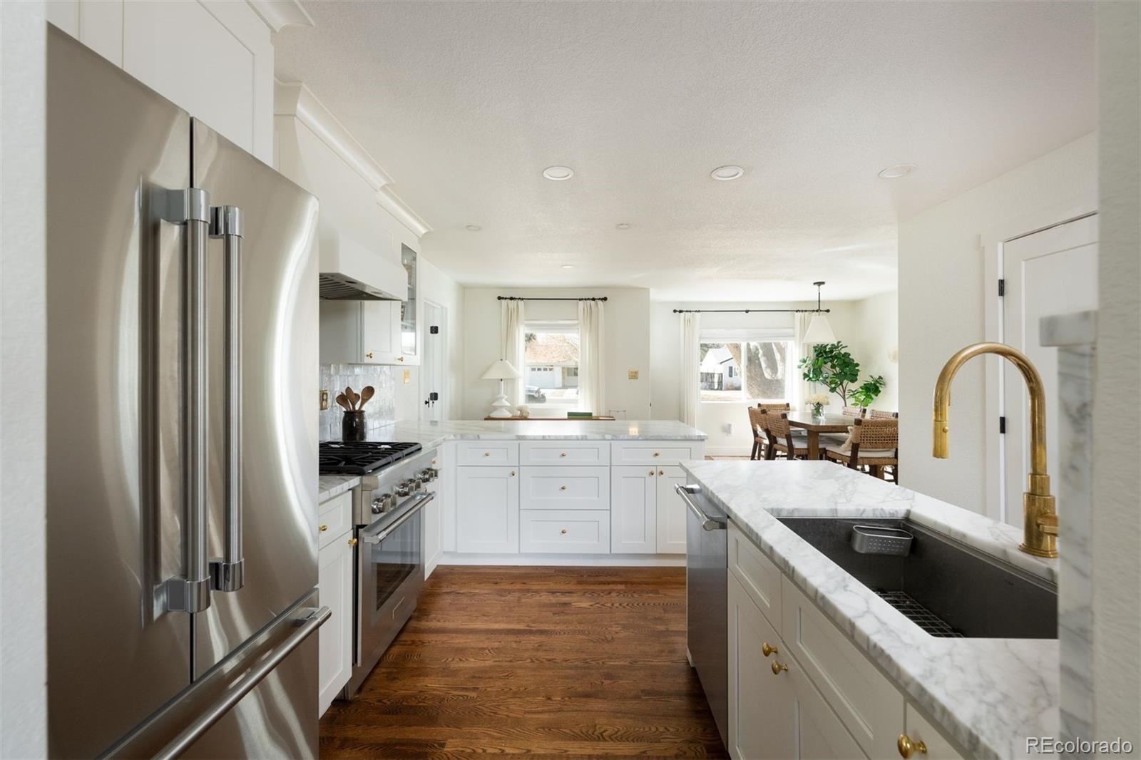 MLS Image #4 for 3310 s elm street,denver, Colorado