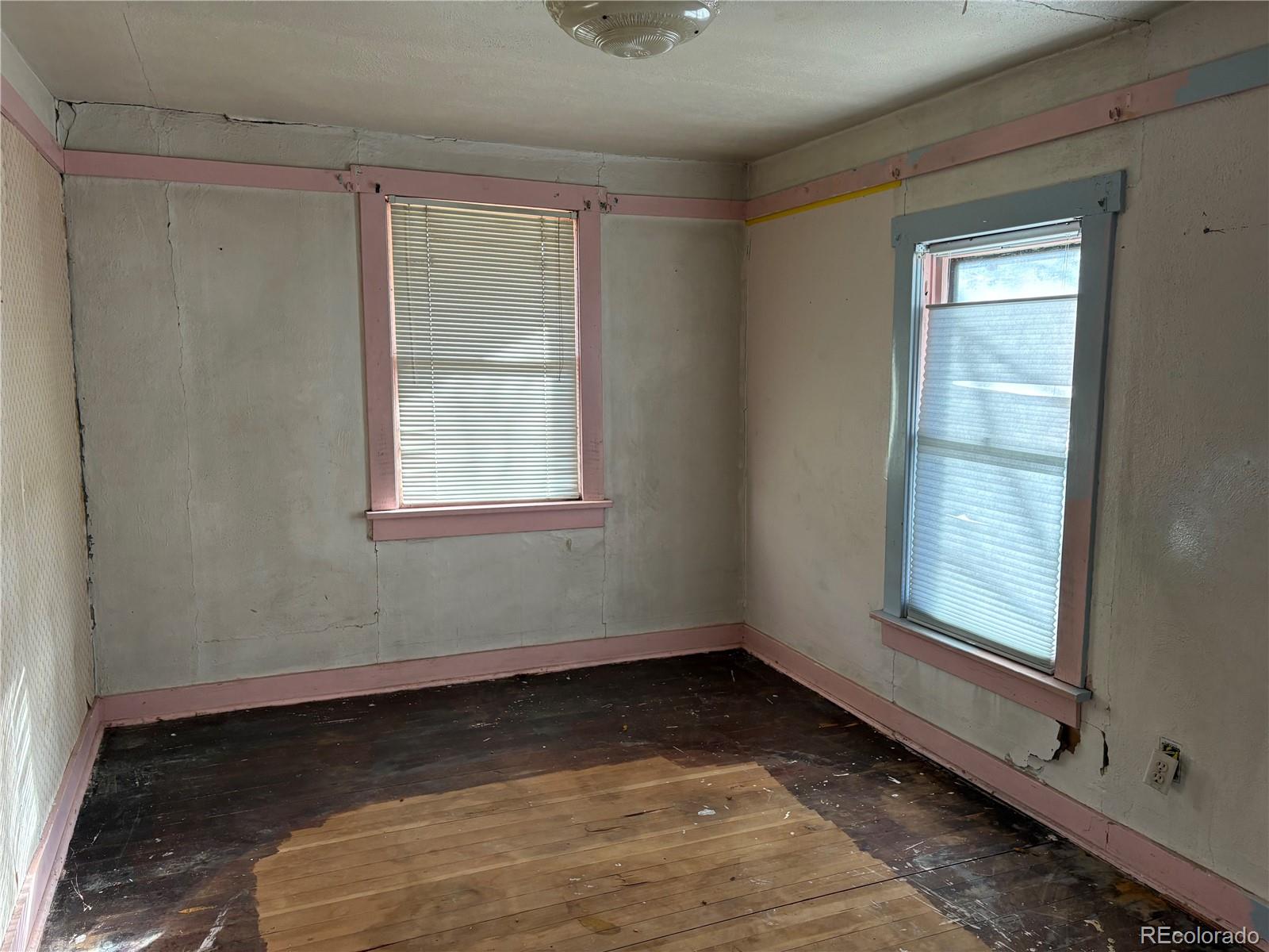 MLS Image #5 for 5171  stuart street,denver, Colorado