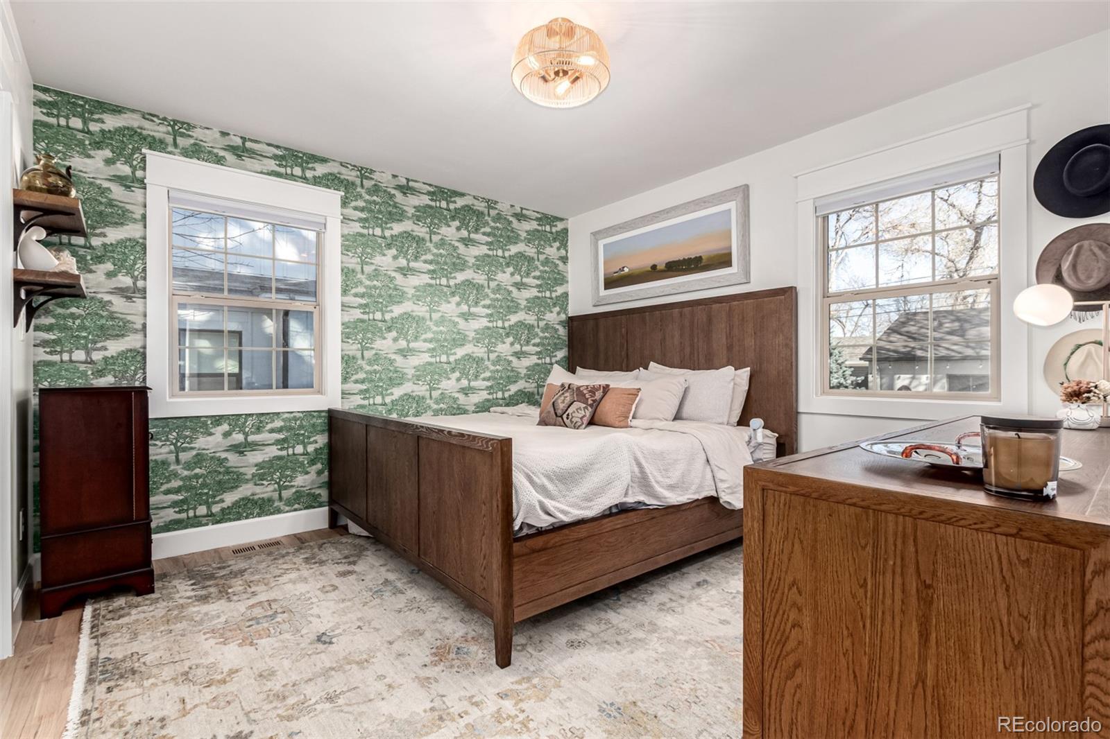 MLS Image #11 for 1542 s ogden street,denver, Colorado