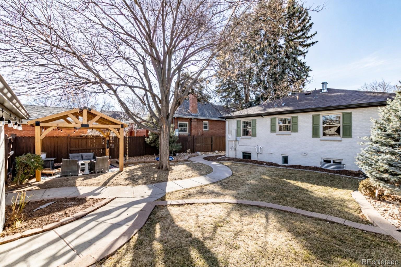 MLS Image #18 for 1542 s ogden street,denver, Colorado