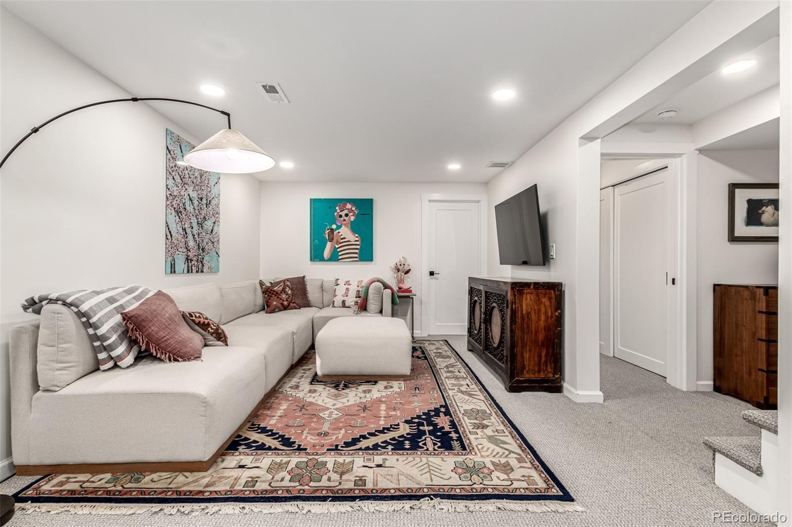 MLS Image #20 for 1542 s ogden street,denver, Colorado