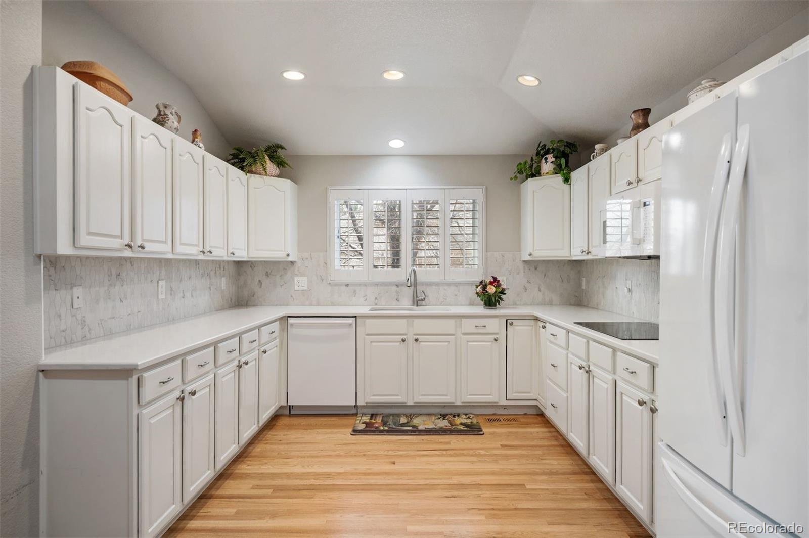MLS Image #14 for 14011 e chenango drive,aurora, Colorado