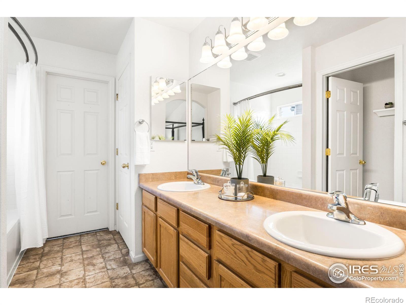 MLS Image #22 for 12606  jersey circle,thornton, Colorado