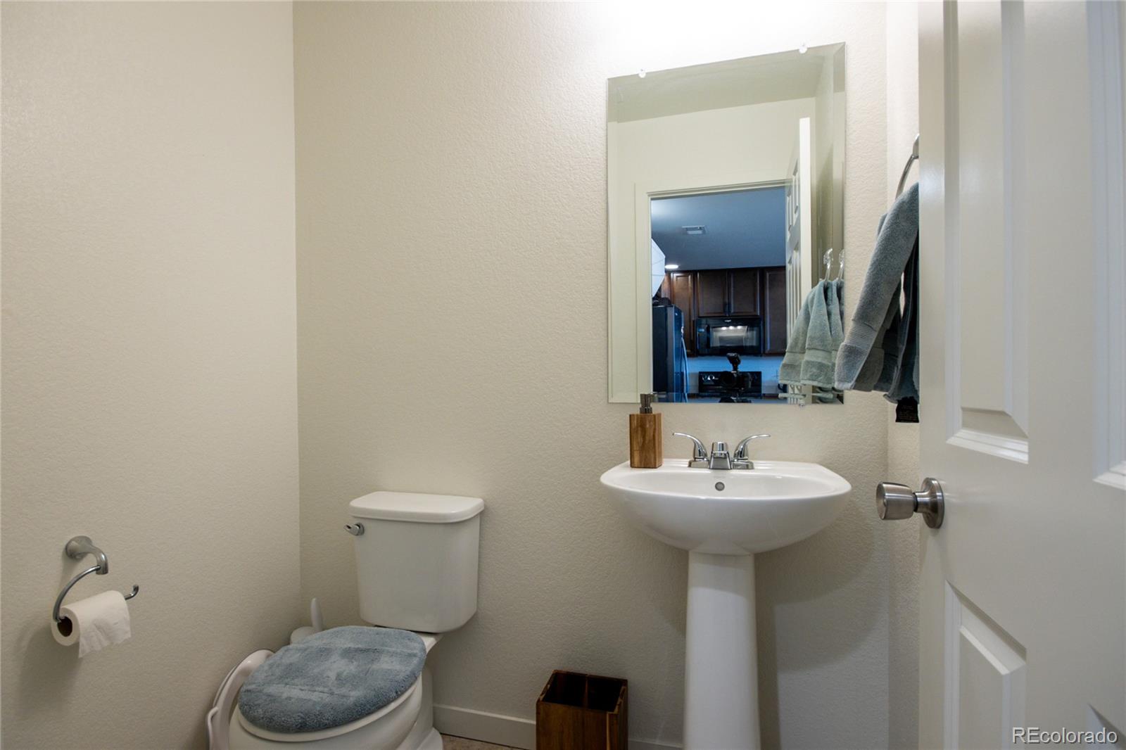 MLS Image #10 for 5928  central park boulevard ,denver, Colorado