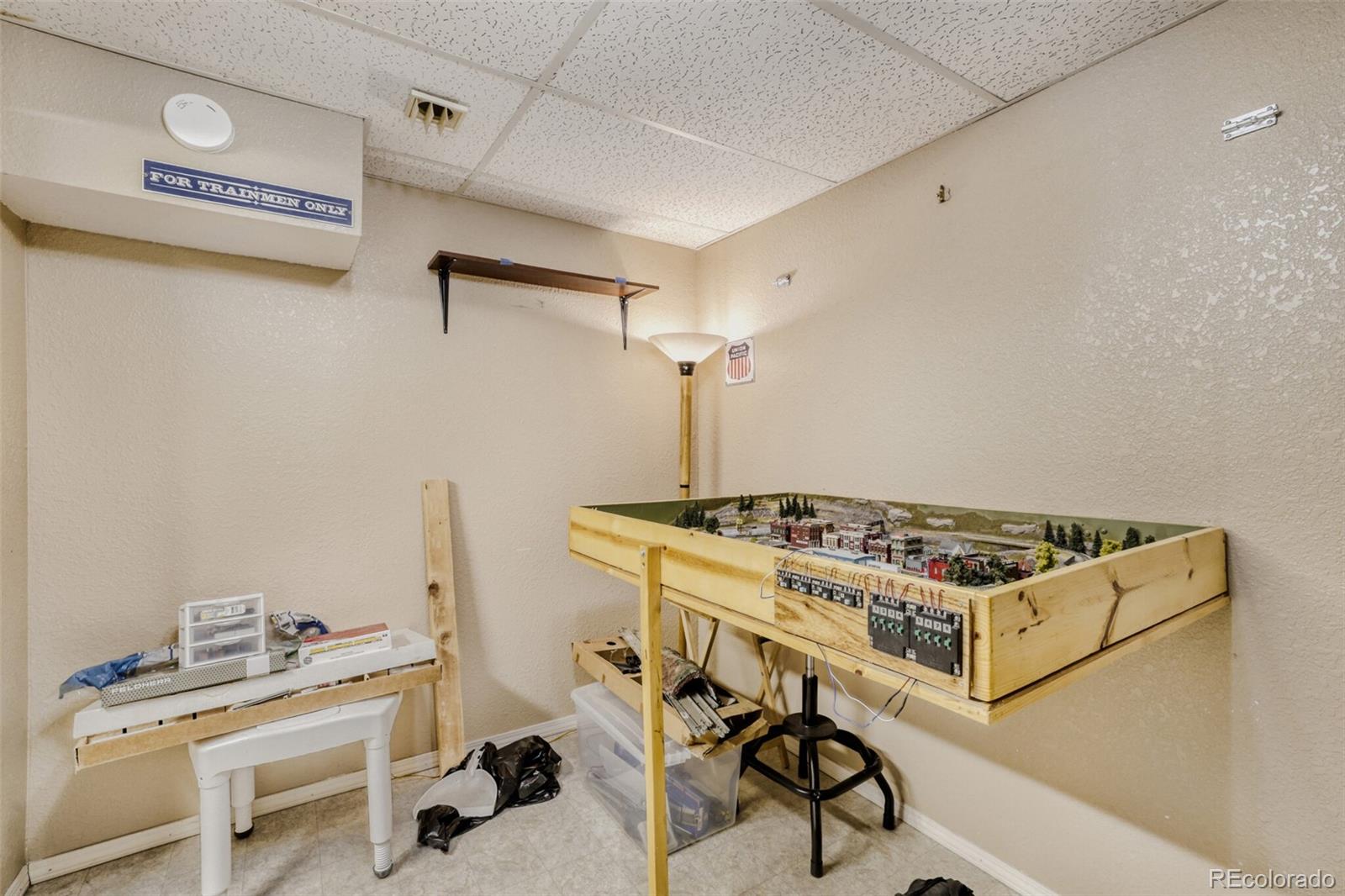 MLS Image #25 for 5396 s xenon street,littleton, Colorado