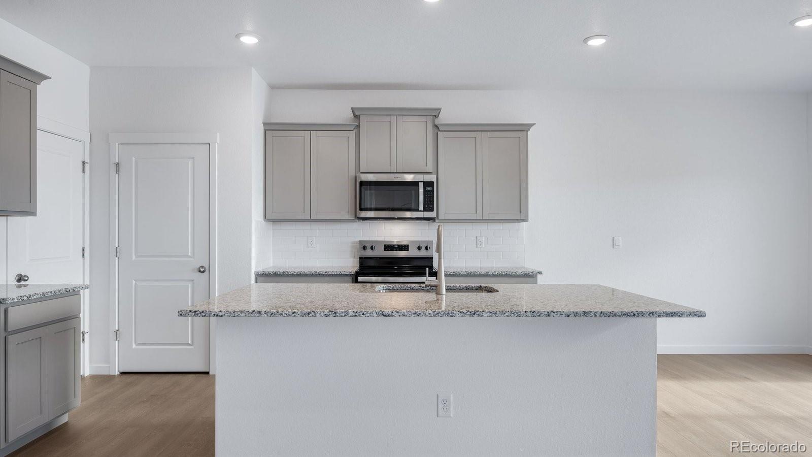 MLS Image #19 for 825 s apex avenue,fort lupton, Colorado