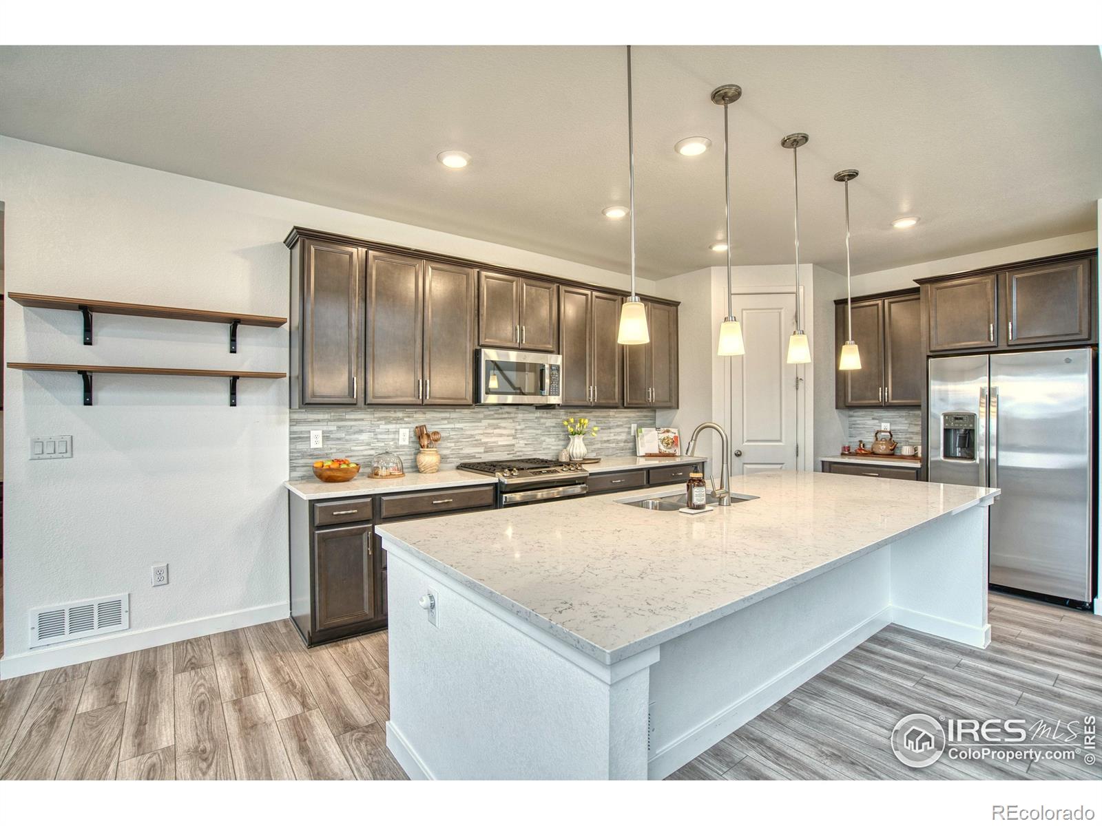 MLS Image #10 for 5106  preserve place,firestone, Colorado