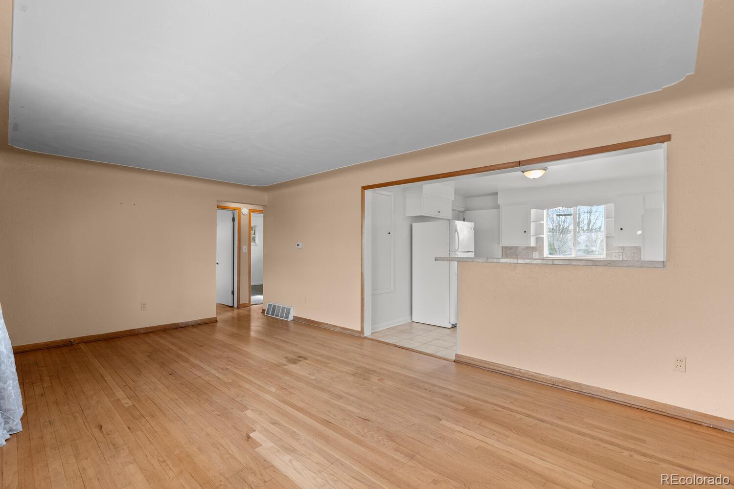 MLS Image #13 for 10018 w 60th avenue,arvada, Colorado