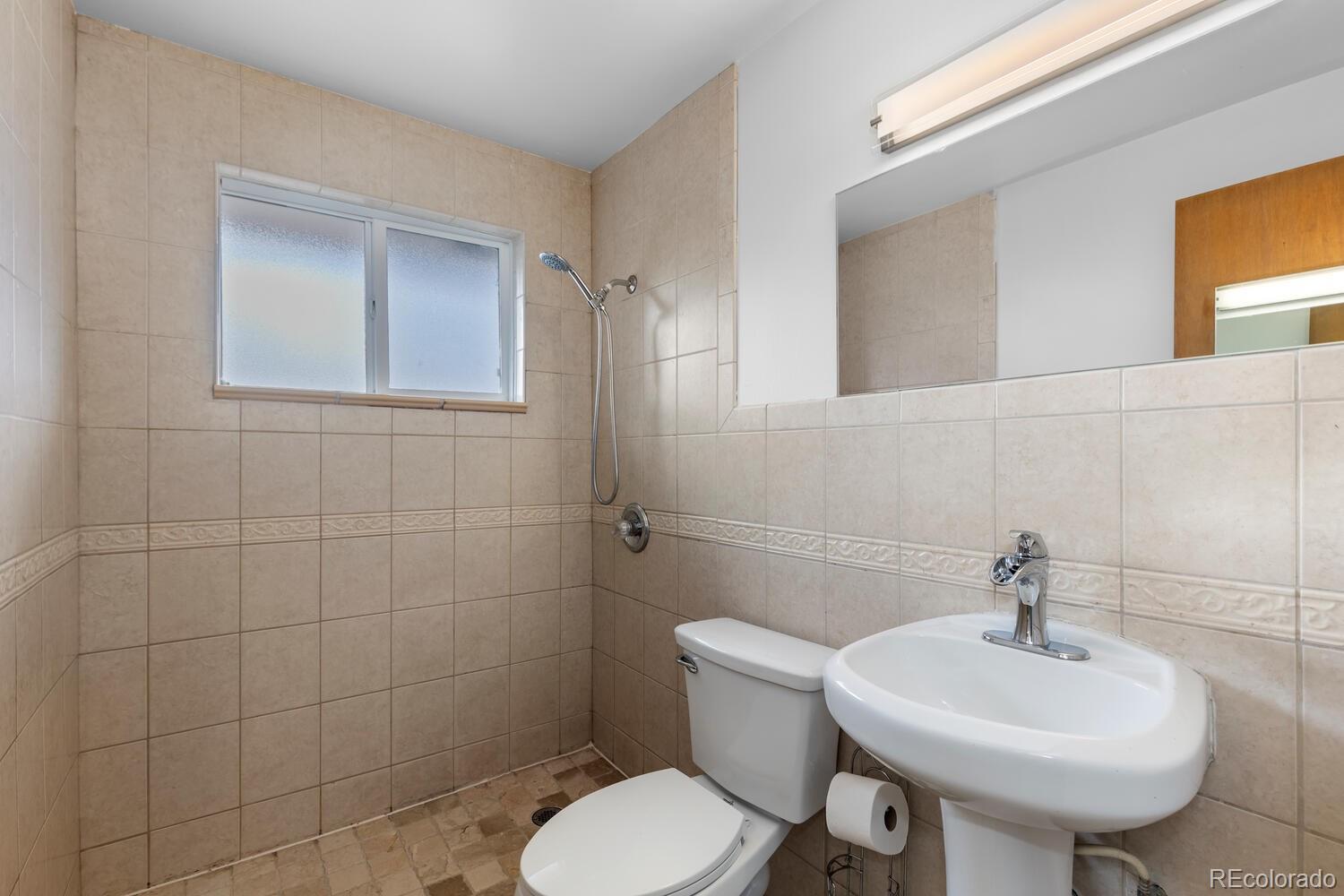 MLS Image #16 for 10018 w 60th avenue,arvada, Colorado