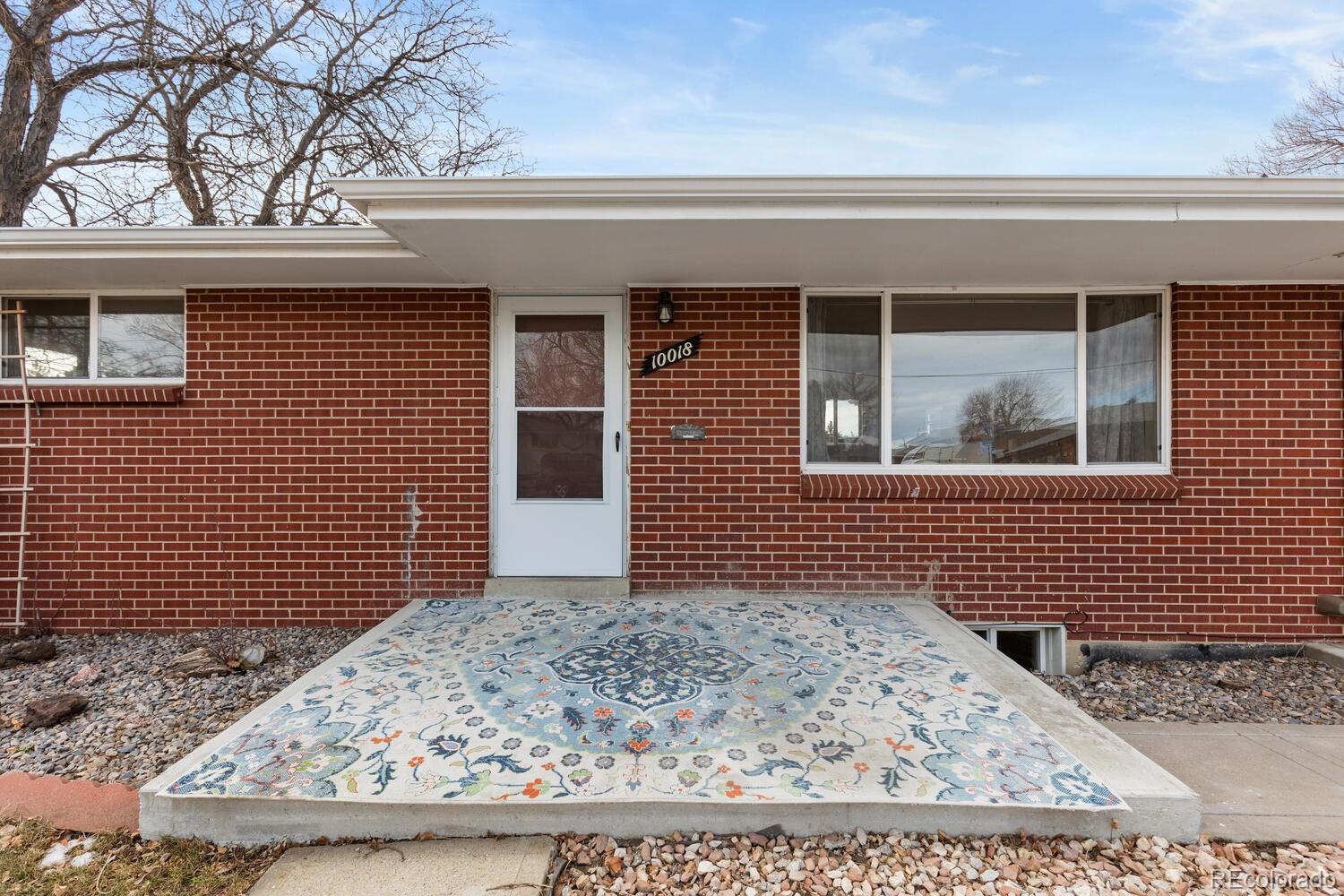 MLS Image #2 for 10018 w 60th avenue,arvada, Colorado