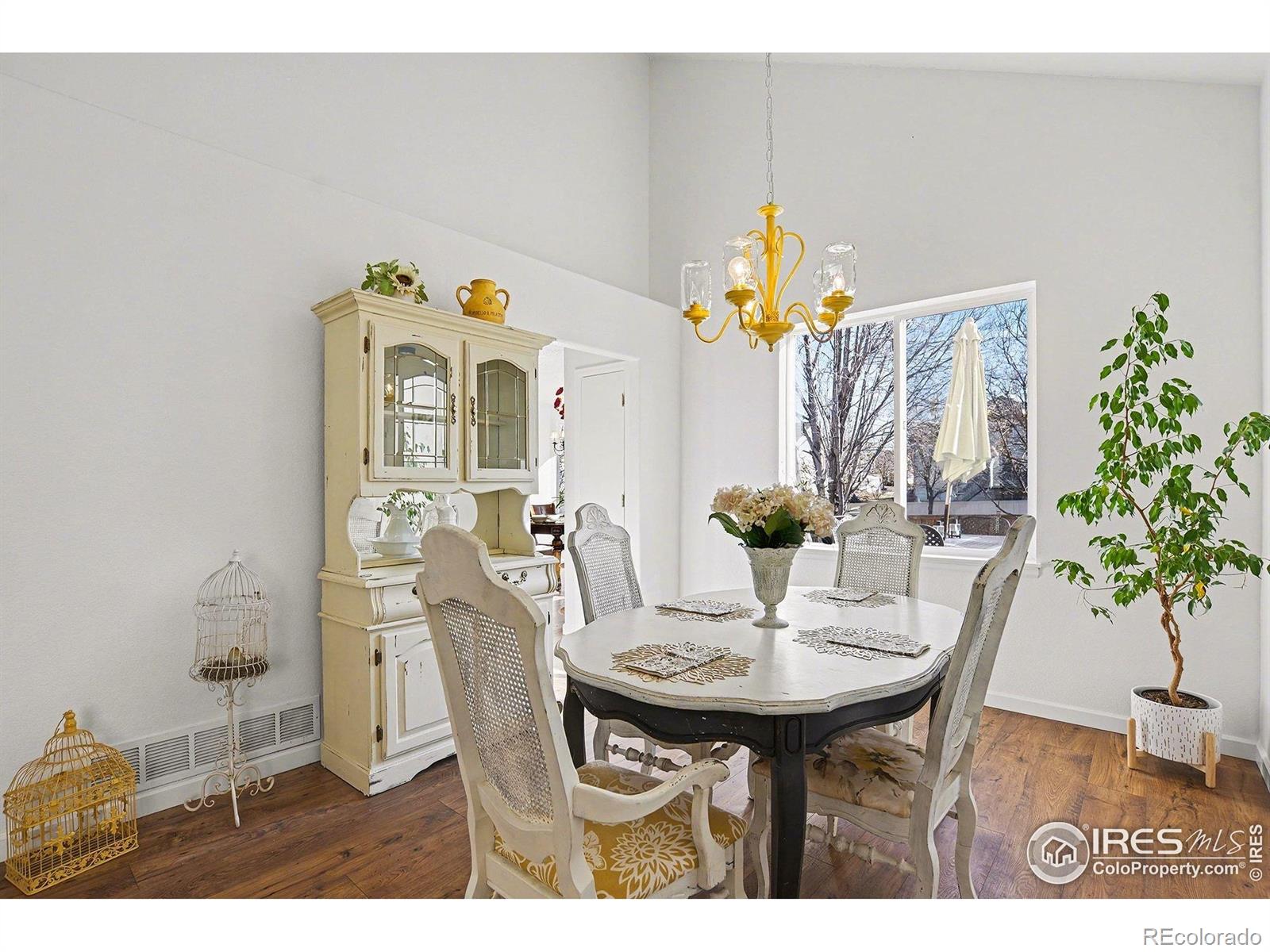 MLS Image #5 for 329  simmons street,erie, Colorado