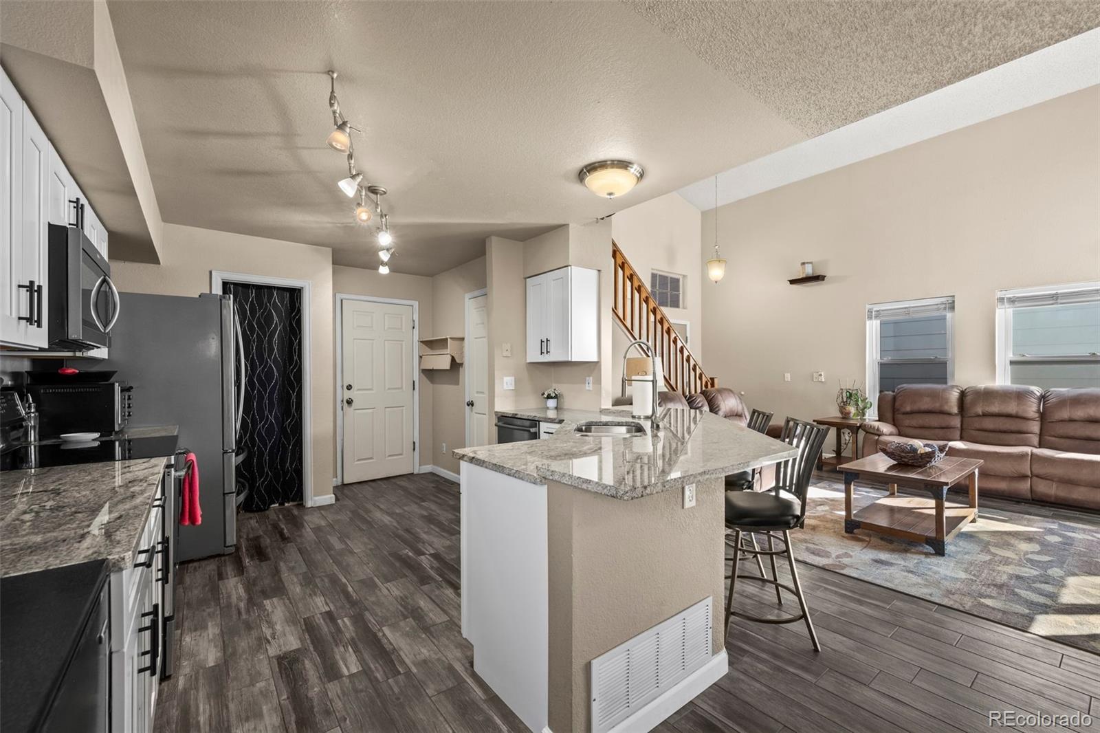 MLS Image #6 for 8823  cloverleaf circle,parker, Colorado