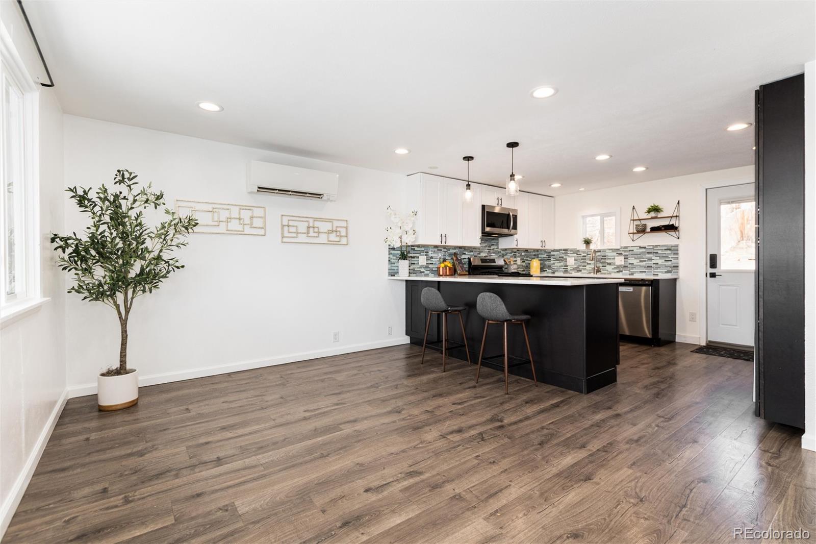 MLS Image #7 for 4623 w 2nd avenue,denver, Colorado