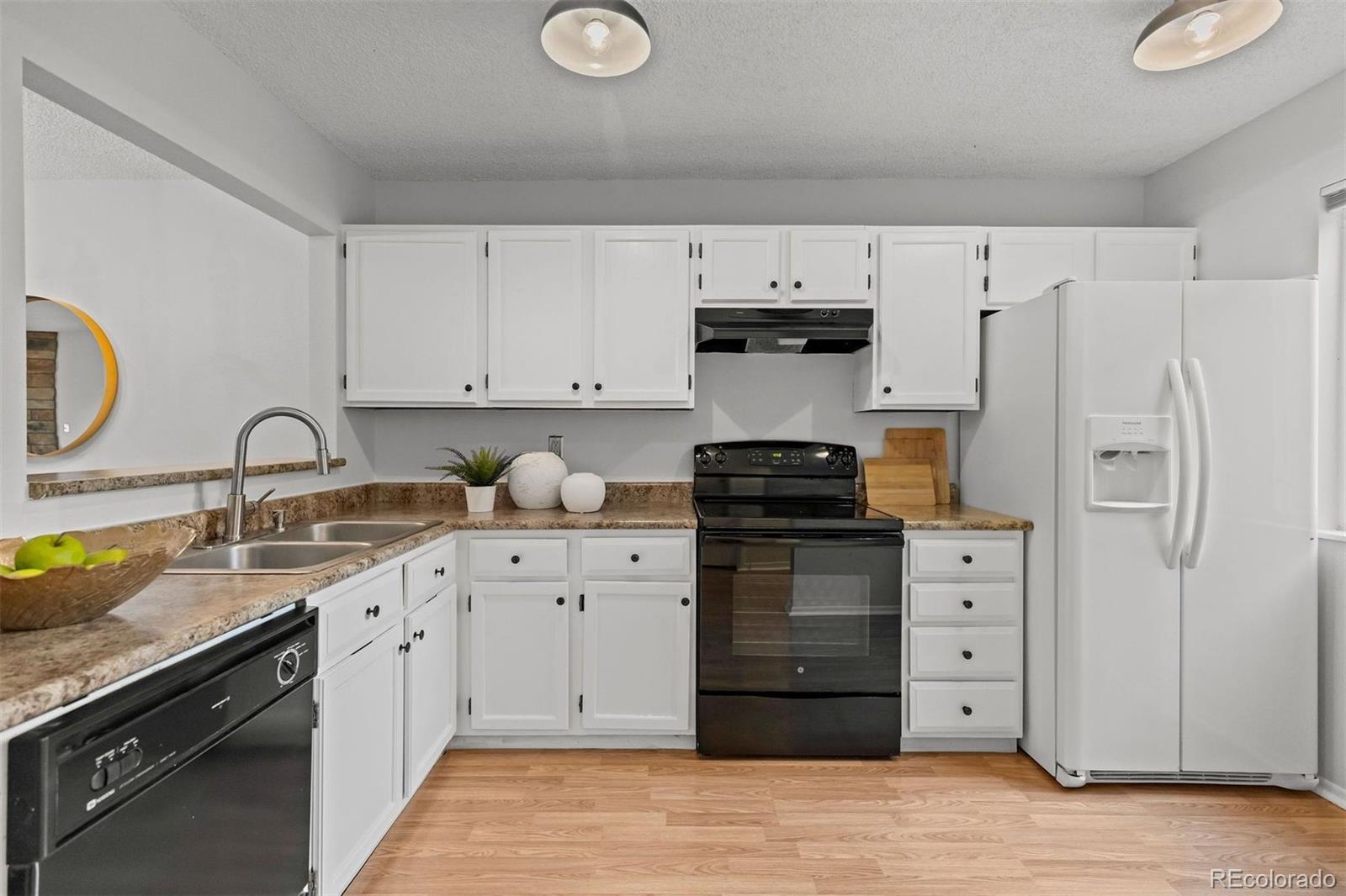MLS Image #4 for 449  wright street 7,lakewood, Colorado