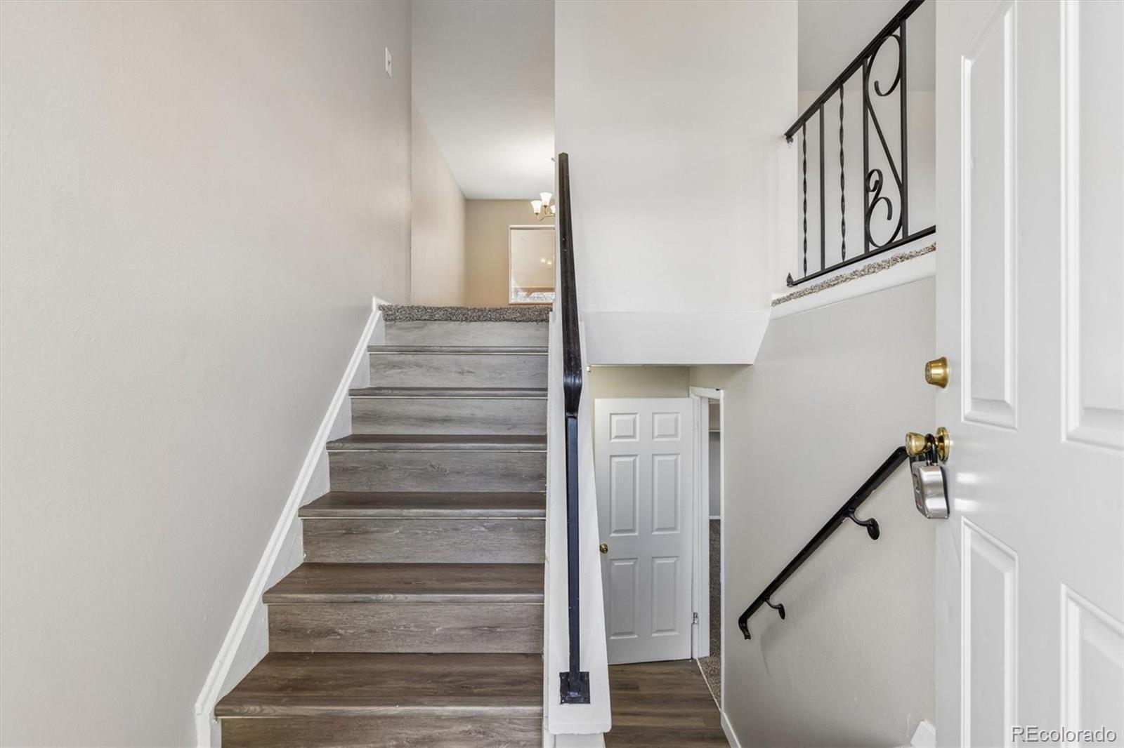 MLS Image #2 for 2013 s yank way,lakewood, Colorado