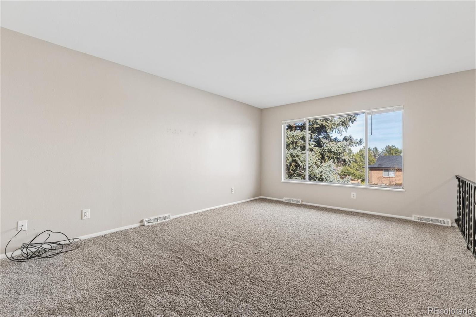 MLS Image #5 for 2013 s yank way,lakewood, Colorado