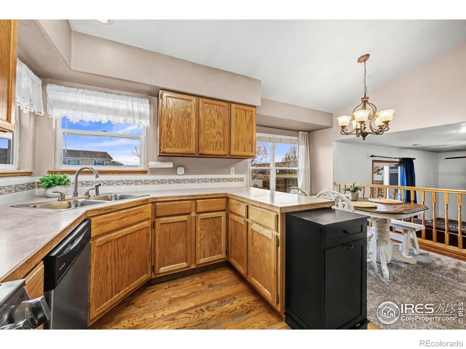 MLS Image #10 for 705  2nd street,frederick, Colorado
