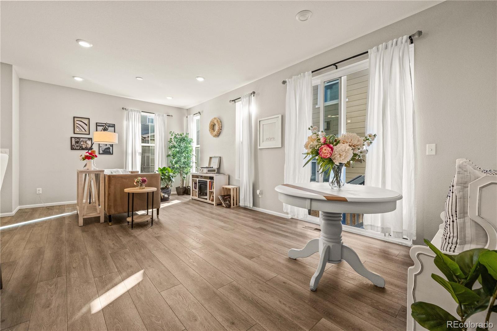 MLS Image #6 for 4346 s netherland street,aurora, Colorado
