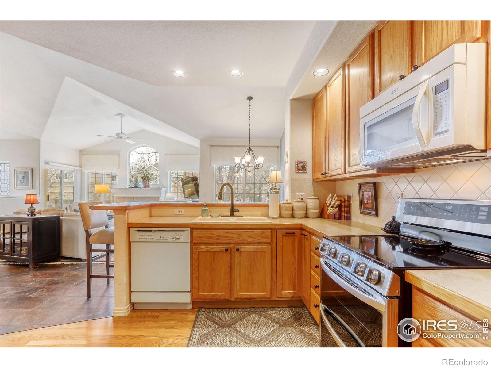 MLS Image #8 for 3947  da vinci drive,longmont, Colorado
