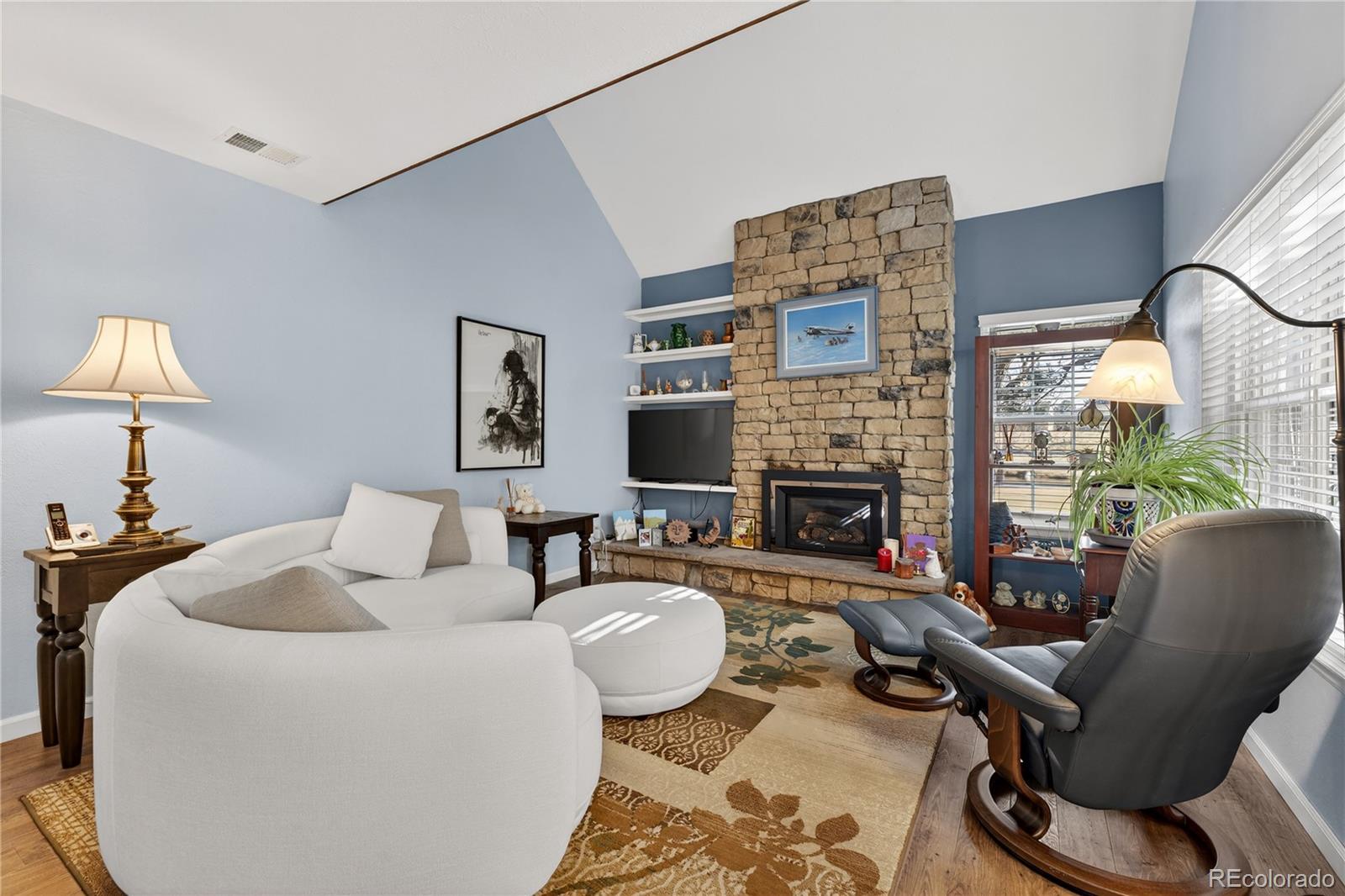MLS Image #3 for 2132 s victor street a,aurora, Colorado