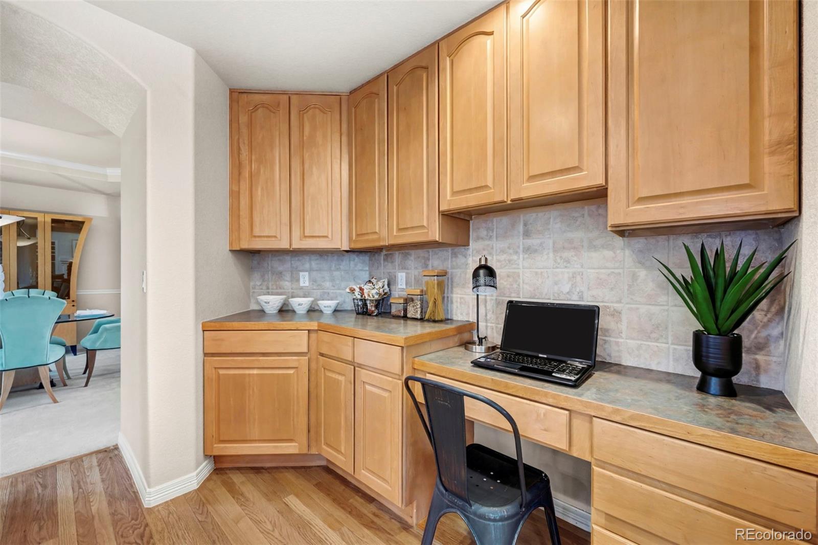 MLS Image #11 for 2215  parkview drive,longmont, Colorado