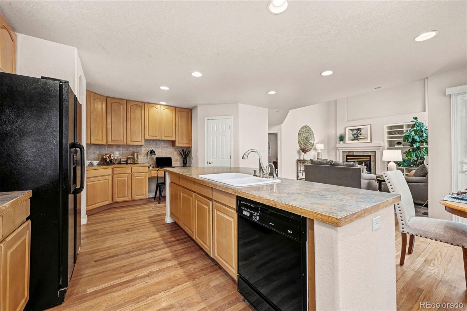 MLS Image #14 for 2215  parkview drive,longmont, Colorado