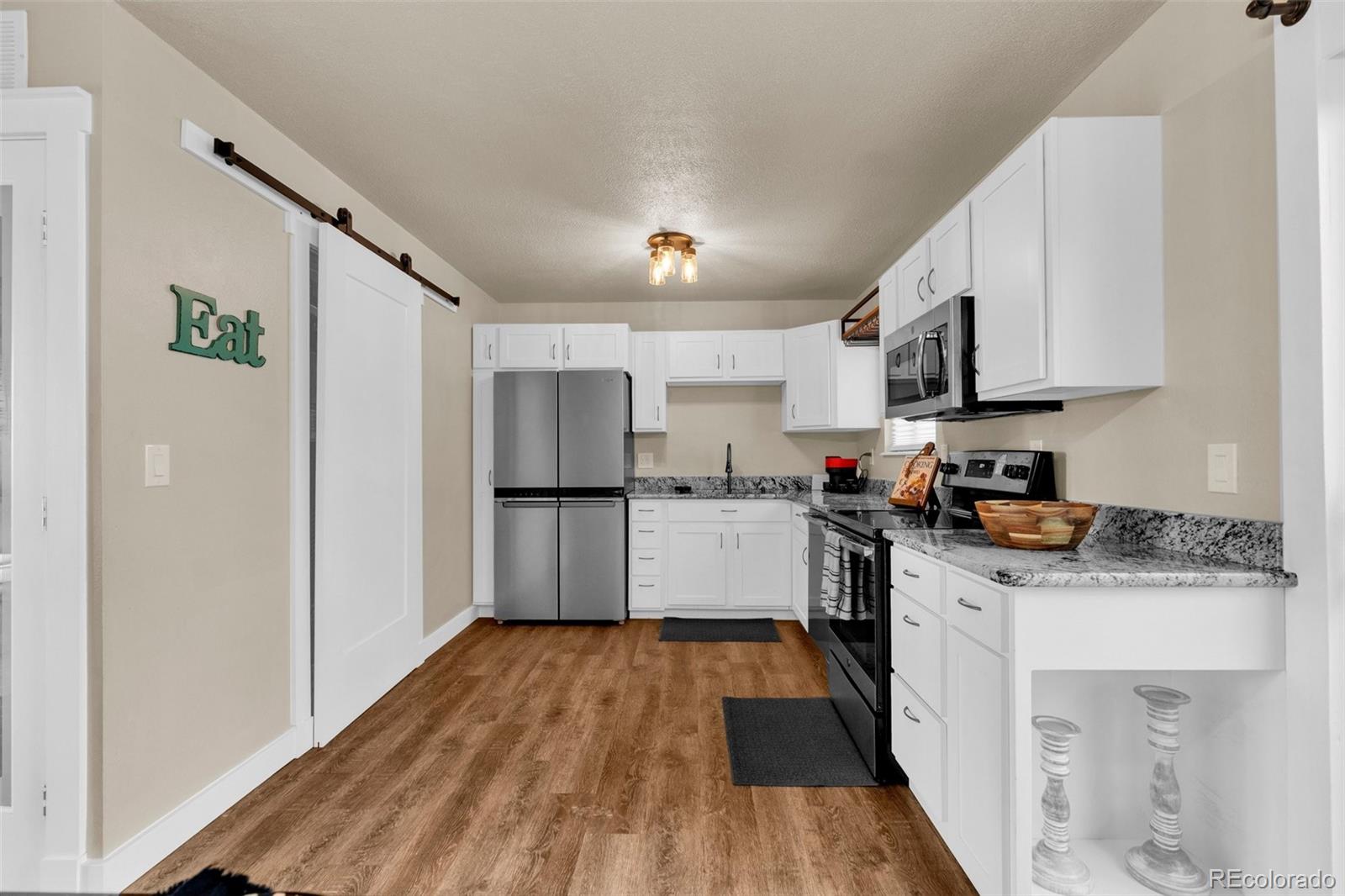 MLS Image #14 for 2010  shawnee drive,colorado springs, Colorado