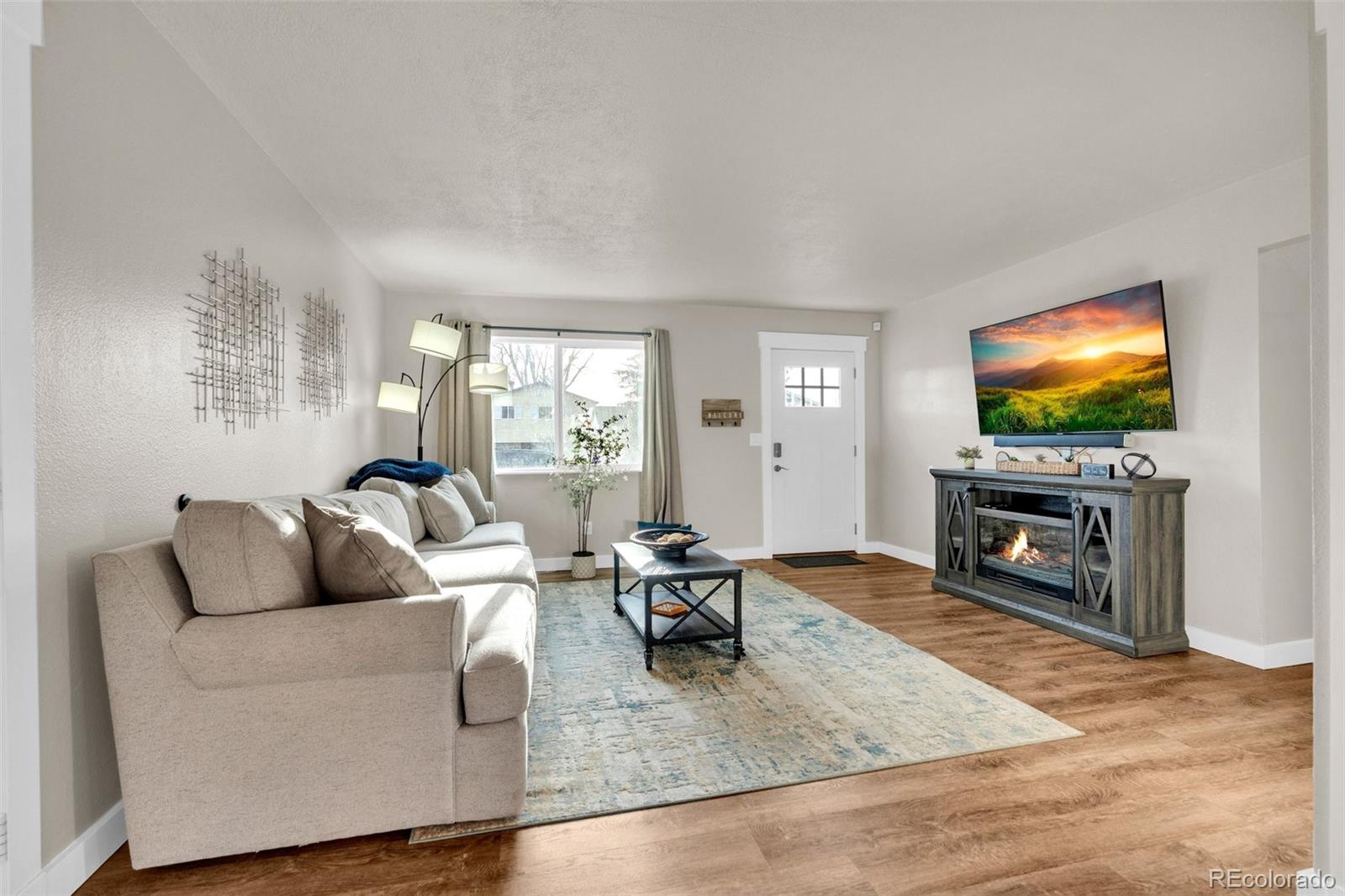 MLS Image #18 for 2010  shawnee drive,colorado springs, Colorado