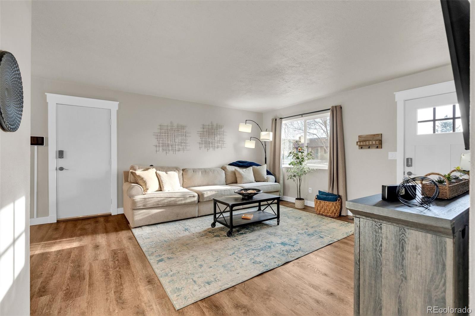 MLS Image #4 for 2010  shawnee drive,colorado springs, Colorado