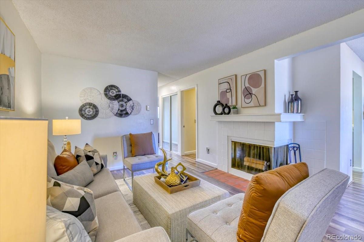 MLS Image #2 for 6007  yarrow street d,arvada, Colorado