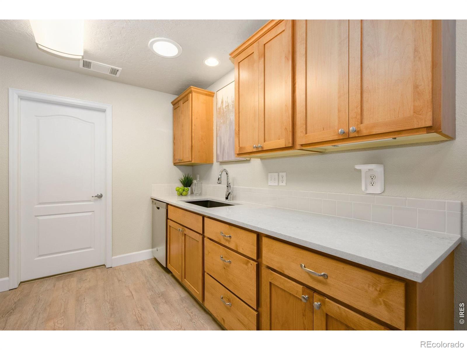 MLS Image #4 for 5775  29th street,greeley, Colorado