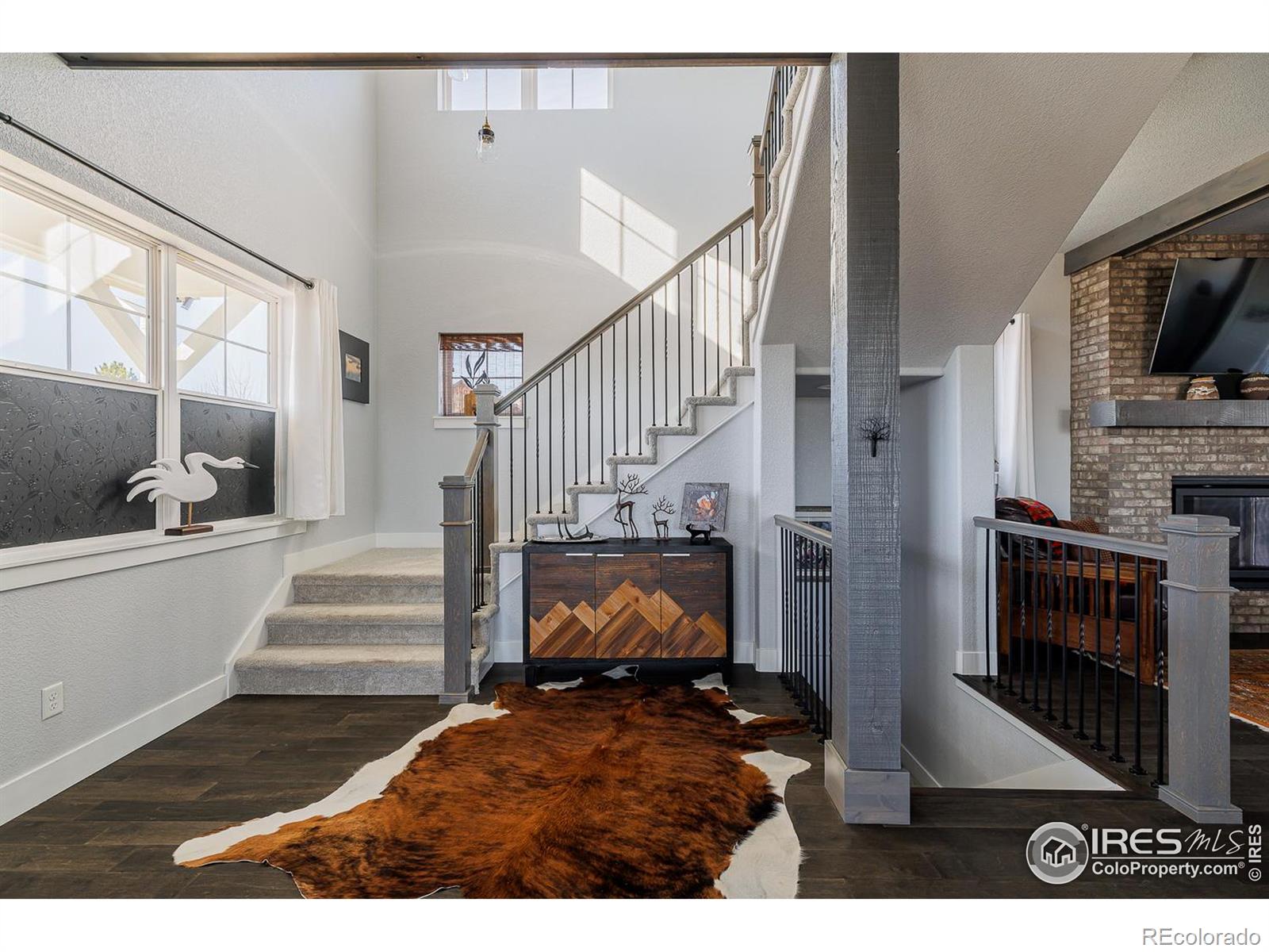 MLS Image #5 for 1332  sweetwater lane,berthoud, Colorado