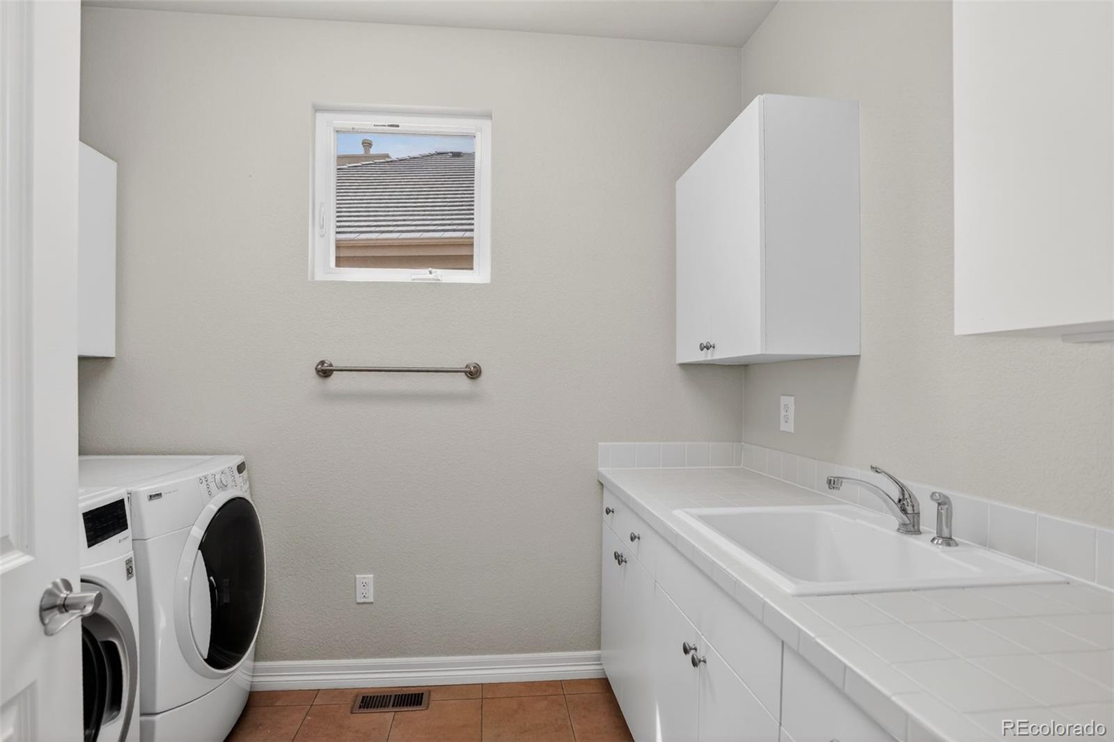 MLS Image #30 for 6568 s blackhawk way,aurora, Colorado