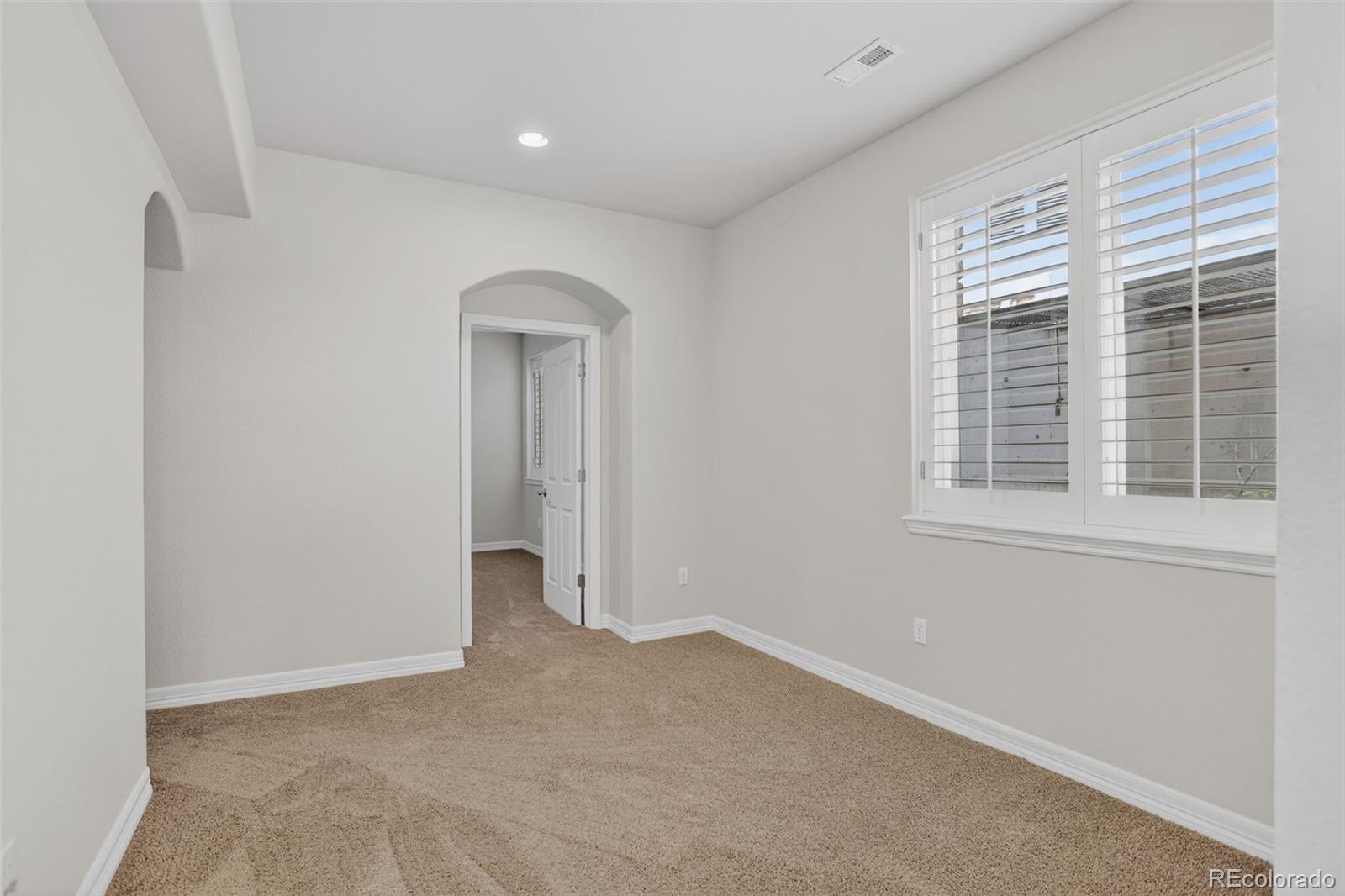 MLS Image #37 for 6568 s blackhawk way,aurora, Colorado