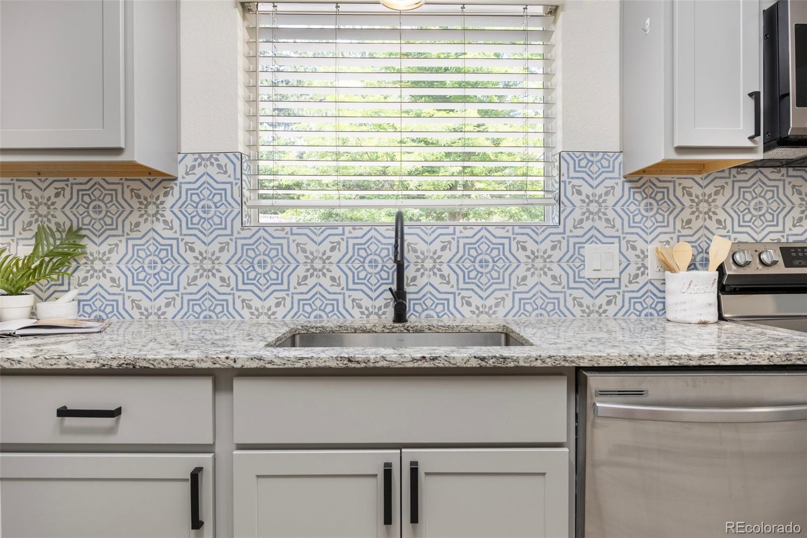 MLS Image #13 for 13275 w 63rd place,arvada, Colorado