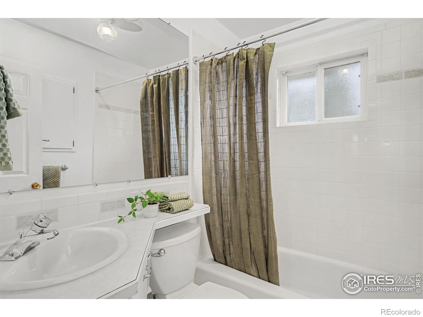 MLS Image #8 for 501  columbia road,fort collins, Colorado