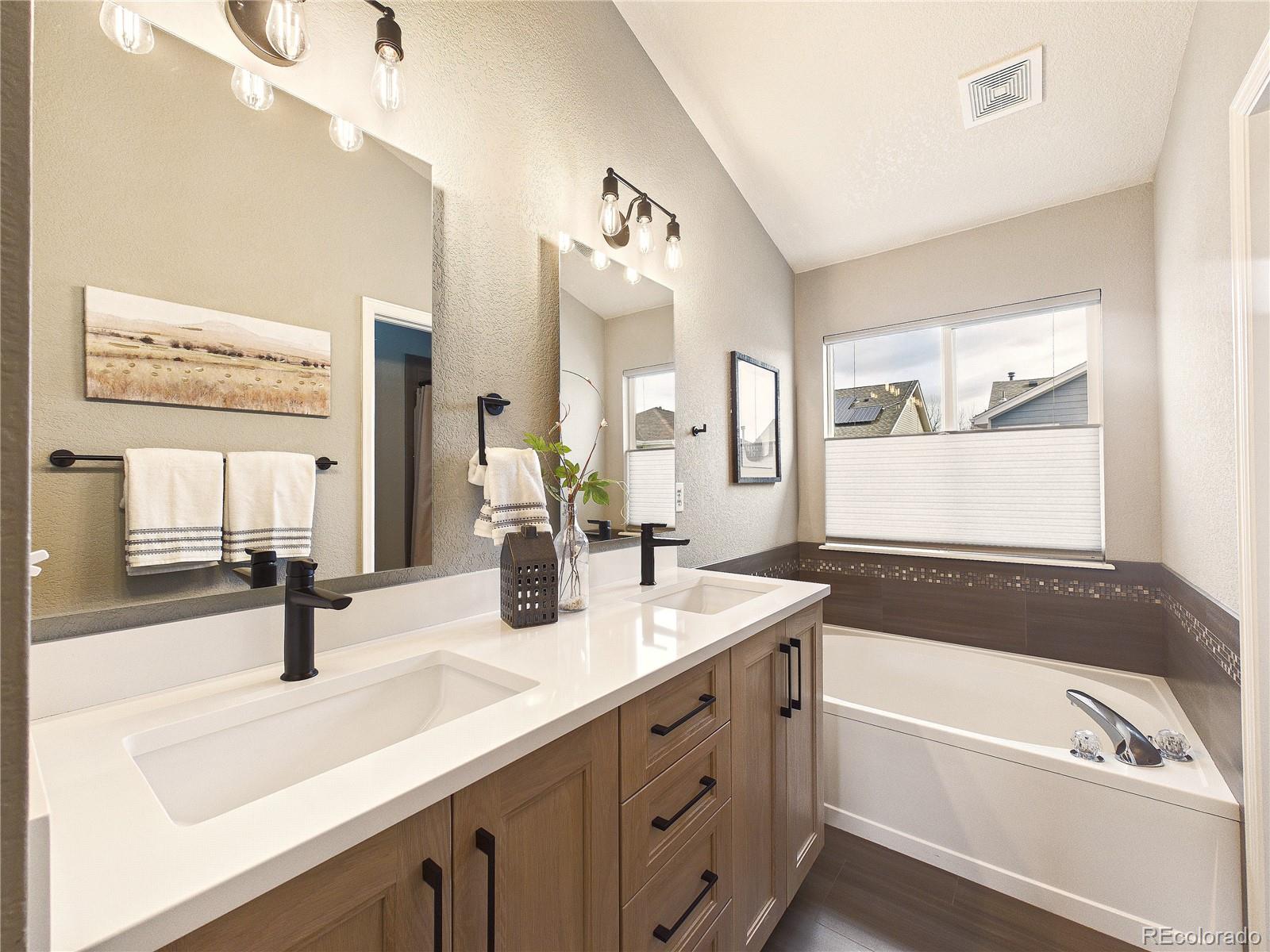 MLS Image #5 for 8366  devinney street,arvada, Colorado