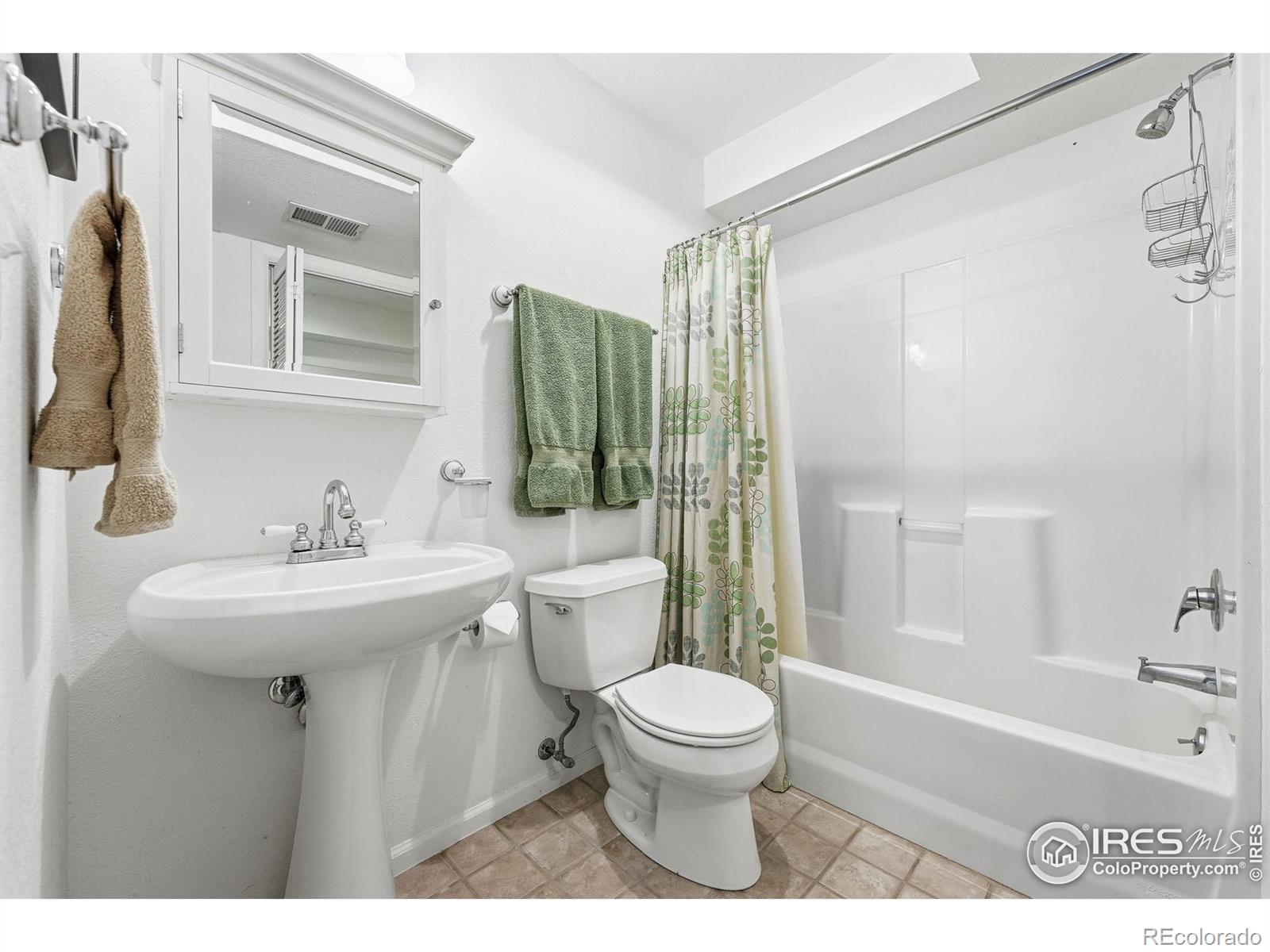MLS Image #33 for 896  welsh court,louisville, Colorado