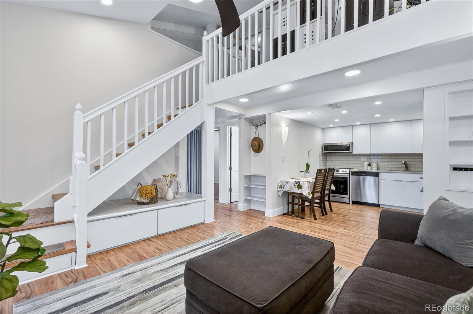 MLS Image #5 for 9690  brentwood way 207,broomfield, Colorado