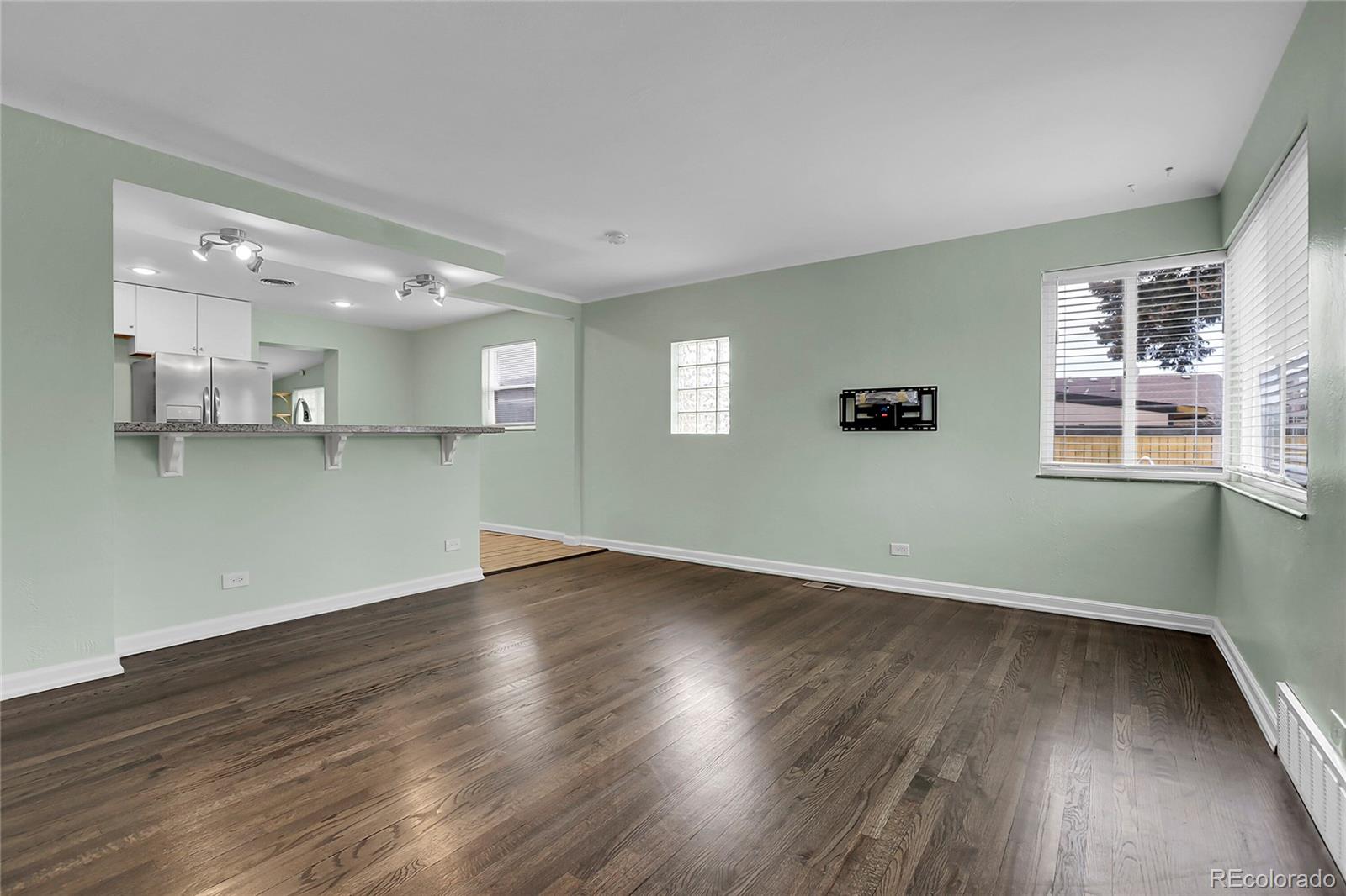 MLS Image #10 for 3330 e martin luther king jr boulevard,denver, Colorado