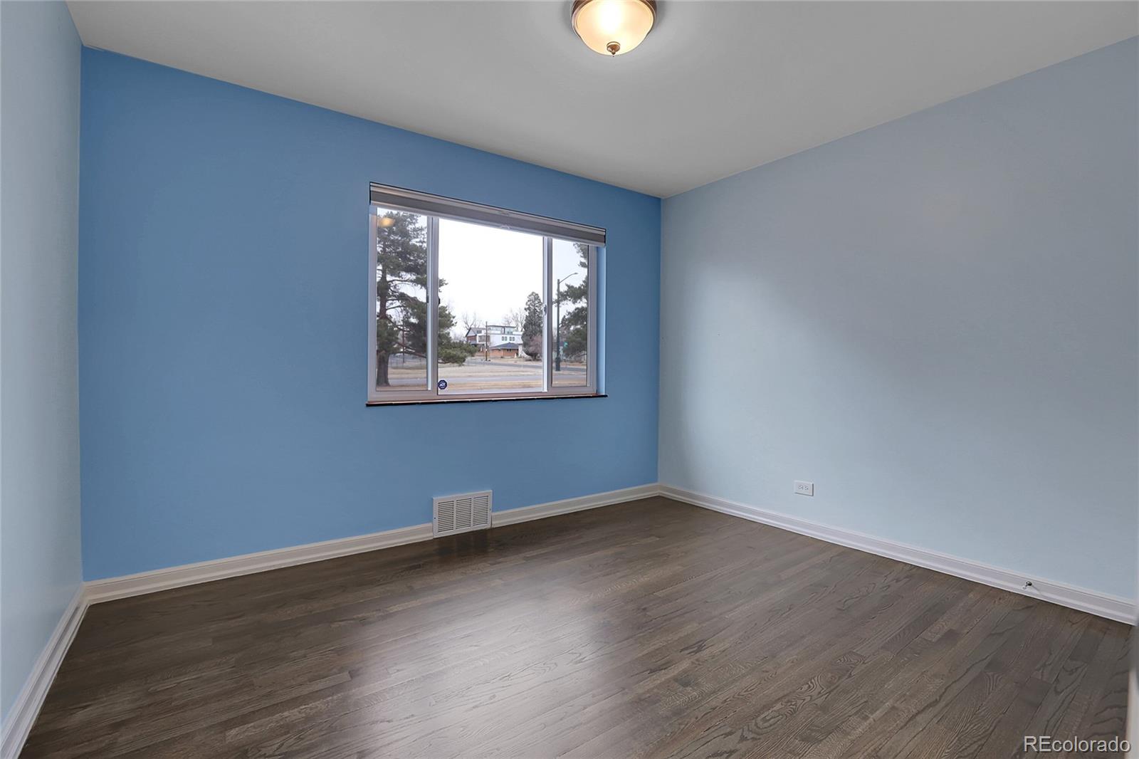 MLS Image #26 for 3330 e martin luther king jr boulevard,denver, Colorado